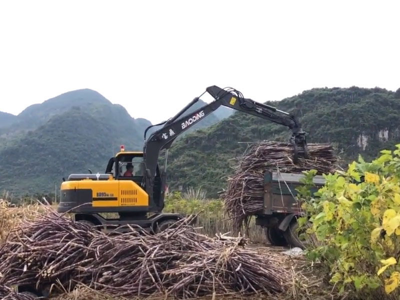 寶鼎抓木機